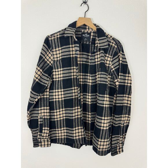 Hollister Other - Hollister Black Beige Plaid Flannel Shirt Size Medium